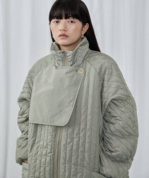 Firsthand（ファーストハンド）の「Firsthand/ファーストハンド リサイクル タフタ ロング キルティングコート（その他アウター・レディース・ブラック/カーキ・ONE SIZE）」の16枚目の写真