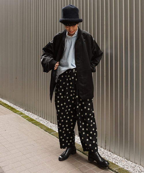 JOURNAL STANDARD LUXE(ジャーナルスタンダード ラックス)の「リネンドットタックバルーンパンツ(その他パンツ・レディース・ブラック/ブルー・FREE)」の10枚目の写真