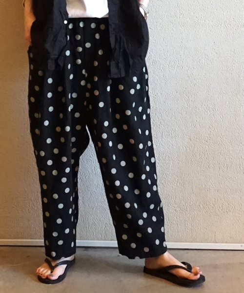 JOURNAL STANDARD LUXE(ジャーナルスタンダード ラックス)の「リネンドットタックバルーンパンツ(その他パンツ・レディース・ブラック/ブルー・FREE)」の22枚目の写真