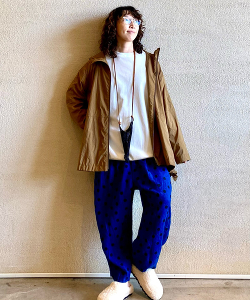 JOURNAL STANDARD LUXE(ジャーナルスタンダード ラックス)の「リネンドットタックバルーンパンツ(その他パンツ・レディース・ブラック/ブルー・FREE)」の19枚目の写真