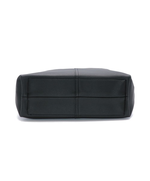 GUSCIO(グッシオ)の「【グッシオベーシック】センター切り替えVカットトートバッグ(トートバッグ・レディース・ブラック/グレー/カーキ/グレイッシュベージュ/アイボリー/ダークグレー・FREE)」の11枚目の写真