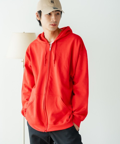 GILDAN(ギルダン)の「Gildan /ギルダン 8.0oz USAオーバーサイズ ジップアップパーカー 裏起毛 ビッグシルエット(パーカー・メンズ・ネイビー/ホワイト/ブラック/ダークブラウン/グレー/ライトブルー/マルーン/パープル/レッド/オレンジ/ライトピンク/グリーン系その他/ロイヤルブルー/グリーン/イエロー系その他・L/XL/S/M)」の13枚目の写真
