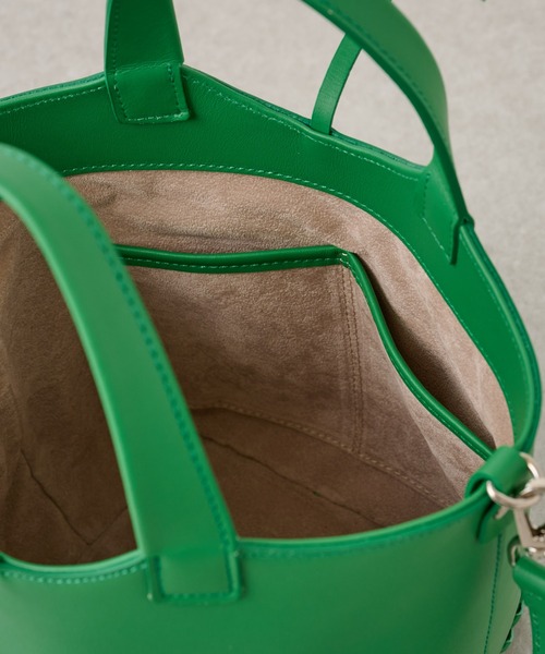 BEARDSLEY（ビアズリー）の「《CHIRISTIAN VILLA》レザートートバッグ（ショルダーバッグ・レディース・ブラック/グリーン・FREE）」の10枚目の写真