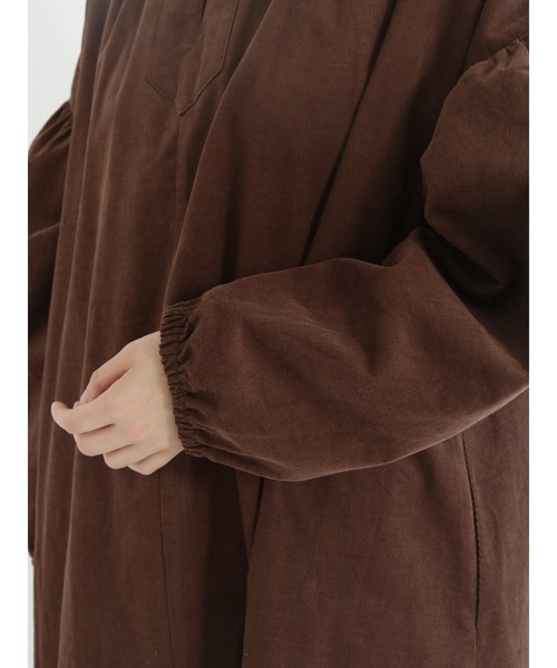 Samansa Mos2（サマンサ モスモス）の「コーデュロイ前後着ワンピース（ワンピース・レディース・レッド/グリーン/ピンク/ブラウン・ﾌﾘ-）」の17枚目の写真