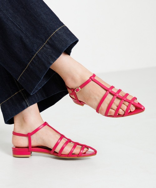 HIMIKO（ヒミコ）の「【Made in Japan】ローヒールストラップサンダル/631202（サンダル・レディース・ゴールド/ブラック/ピンク・22.0cm/23.0cm/24.5cm/22.5cm/24.0cm/23.5cm/25.0cm/25.5cm/21.5cm/26.0cm）」の5枚目の写真