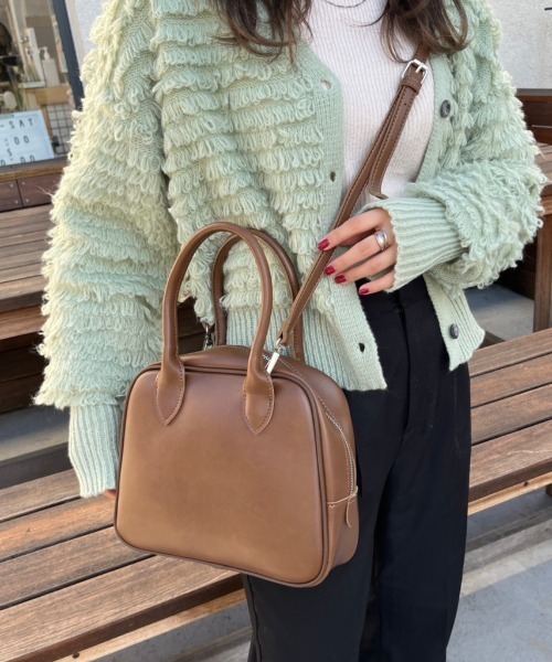 nemne store(ネンネストア)の「【nemne】2wayミニボストンショルダーバッグ(ショルダーバッグ・レディース・ブラック/ベージュ/ブラウン・フリー)」の4枚目の写真