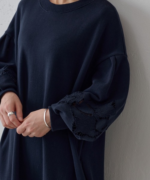 BEARDSLEY（ビアズリー）の「コクーン袖カットワーク刺繍ワンピース