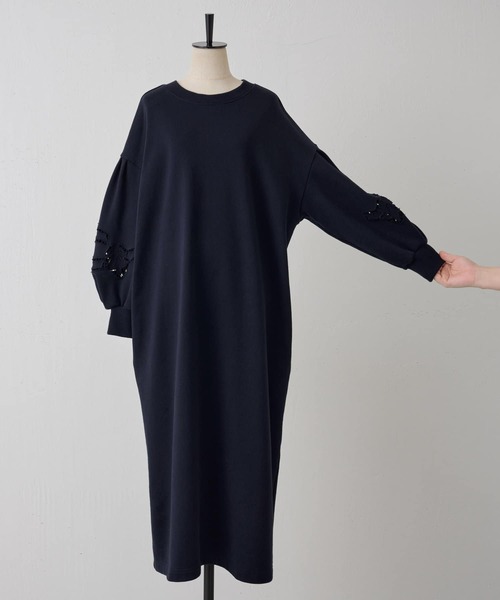 BEARDSLEY（ビアズリー）の「コクーン袖カットワーク刺繍ワンピース