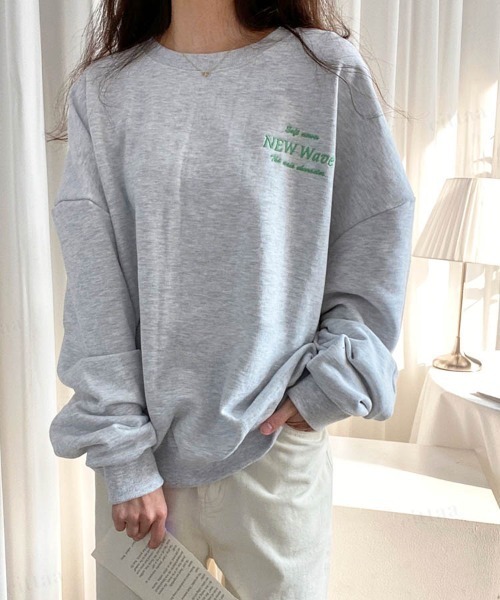 Dalfwin(ダールフィン)の「NEW Wave刺繍ロゴオーバーサイズスウェット(スウェット・レディース・グレー系その他/ネイビー/ブラック・FREE)」の11枚目の写真