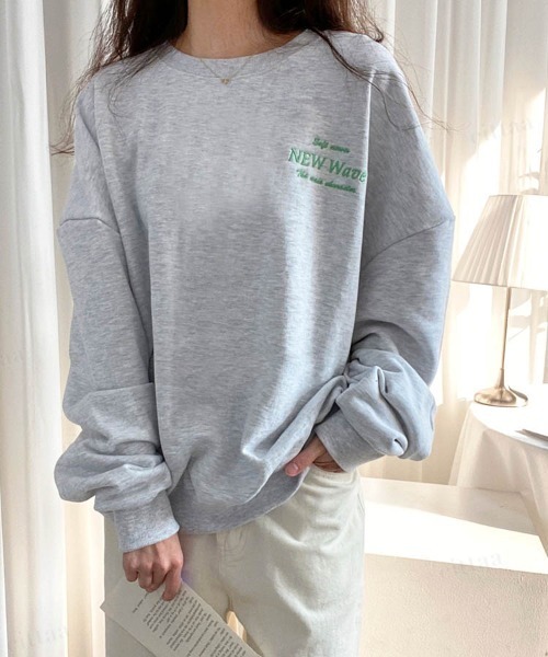 Dalfwin(ダールフィン)の「NEW Wave刺繍ロゴオーバーサイズスウェット(スウェット・レディース・グレー系その他/ネイビー/ブラック・FREE)」の17枚目の写真