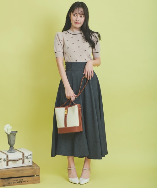 NOELA(ノエラ)の「デニムフレアスカート(スカート・レディース・インディゴブルー/ダークインディゴブルー/ブラック・M/S)」の18枚目の写真