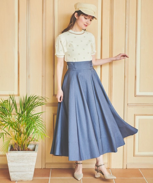 NOELA(ノエラ)の「デニムフレアスカート(スカート・レディース・インディゴブルー/ダークインディゴブルー/ブラック・M/S)」の4枚目の写真