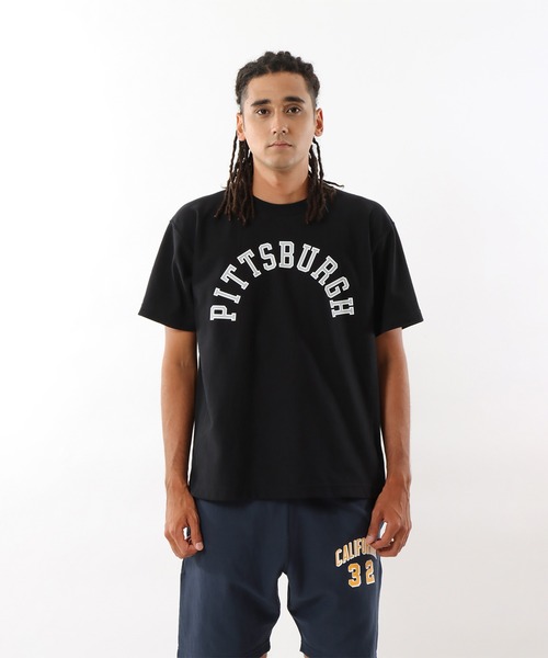 Champion（チャンピオン）の「【Champion/チャンピオン】メンズ リバースウィーブ(R) ショートスリーブTシャツ（Tシャツ/カットソー・メンズ・グレー/オートミール/ホワイト/ネイビー/ブラック/ライトグリーン・MEDIUM/LARGE/X-LARGE）」の3枚目の写真