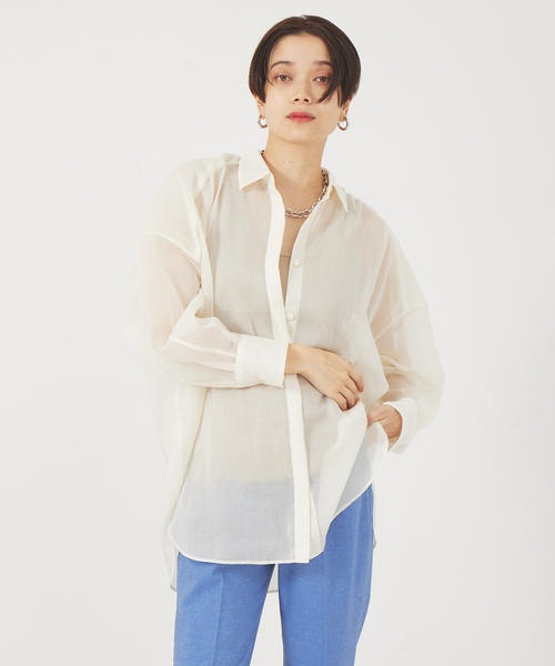 qualite（カリテ）の「ソフトオーガンジードロップシアーシャツ（シャツ/ブラウス・レディース・オフホワイト/グレイッシュブルー/モカ/オレンジ系その他/ライトグレー/ネイビー・フリー）」の2枚目の写真