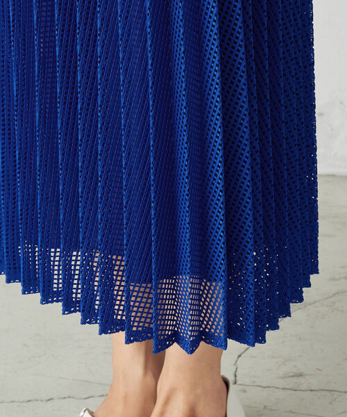 COMME CA ISM（コムサイズム）の「レース プリーツスカート（スカート・レディース・ブラック/ホワイト/ブルー・LARGE/MEDIUM）」の17枚目の写真