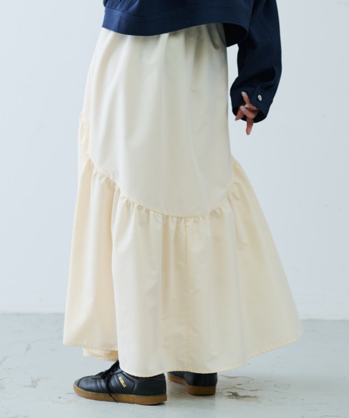 Aunt Marie's(アントマリーズ)の「アシメギャザー切替ロングスカート(スカート・レディース・ホワイト/サックスブルー/ブラック・FREE)」の9枚目の写真