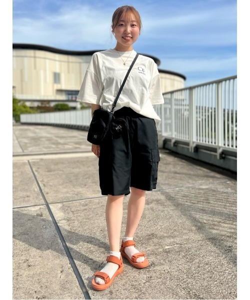 MEI（メイ）の「【MEI】MEIミニポーチショルダー（ショルダーバッグ・レディース・ブラック/ブラウン・ONE SIZE）」の19枚目の写真