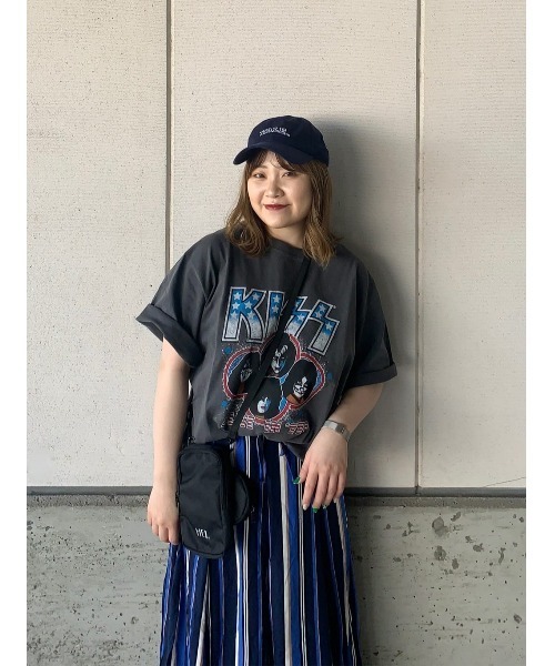 MEI（メイ）の「【MEI】MEIミニポーチショルダー（ショルダーバッグ・レディース・ブラック/ブラウン・ONE SIZE）」の14枚目の写真