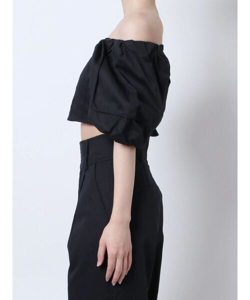 EMODA（エモダ）の「2WAYオフショルダートップ（シャツ/ブラウス・レディース・ブラック/グリーン/アイボリー・FREE）」の13枚目の写真