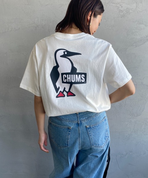 CHUMS（チャムス）の「[CHUMS/チャムス] BOOBY バックプリント ショートスリーブTシャツ（Tシャツ/カットソー・レディース・ホワイト/サックスブルー/ダークグリーン/ベージュ/グレイッシュベージュ/ブラック/ピンク/ホワイト×ネイビー・LARGE/XL/XXL/L/M）」の2枚目の写真