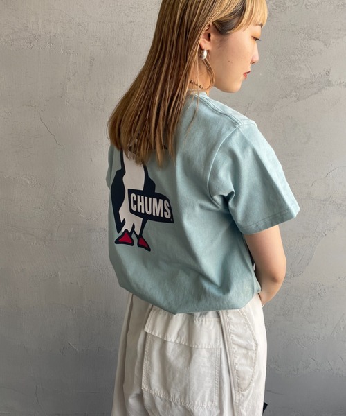 CHUMS（チャムス）の「[CHUMS/チャムス] BOOBY バックプリント ショートスリーブTシャツ（Tシャツ/カットソー・レディース・ホワイト/サックスブルー/ダークグリーン/ベージュ/グレイッシュベージュ/ブラック/ピンク/ホワイト×ネイビー・LARGE/XL/XXL/L/M）」の8枚目の写真