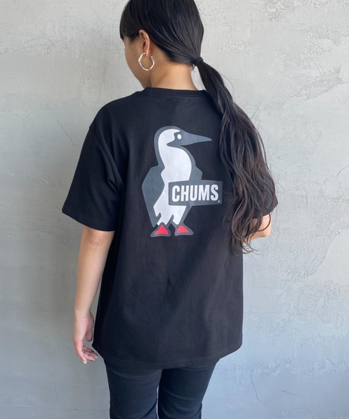 CHUMS（チャムス）の「[CHUMS/チャムス] BOOBY バックプリント ショートスリーブTシャツ（Tシャツ/カットソー・レディース・ホワイト/サックスブルー/ダークグリーン/ベージュ/グレイッシュベージュ/ブラック/ピンク/ホワイト×ネイビー・LARGE/XL/XXL/L/M）」の13枚目の写真