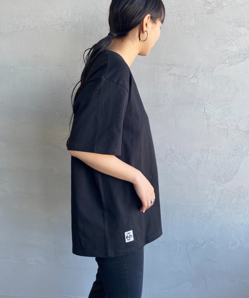 CHUMS（チャムス）の「[CHUMS/チャムス] BOOBY バックプリント ショートスリーブTシャツ（Tシャツ/カットソー・レディース・ホワイト/サックスブルー/ダークグリーン/ベージュ/グレイッシュベージュ/ブラック/ピンク/ホワイト×ネイビー・LARGE/XL/XXL/L/M）」の19枚目の写真