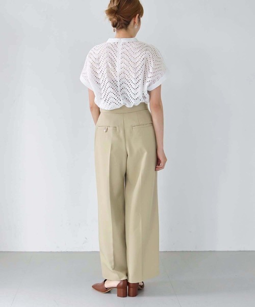 HER CLOSET（ハークローゼット）の「【shemoshelly】WEB限定カットワークレースフレンチブラウス（シャツ/ブラウス・レディース・オフホワイト/ダークグリーン/ブラック・M）」の8枚目の写真