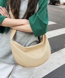 LADY LIKE（レディライク）の「三日月型ショルダーバッグ（ショルダーバッグ）」