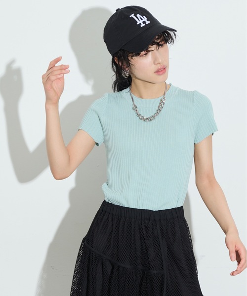 THE YOn(ザヨン)の「ショートスリーブコンパクトリブニットトップス(ニット/セーター・レディース・モカ/ホワイト/グリーン/ブラック/サックスブルー・FREE)」の12枚目の写真