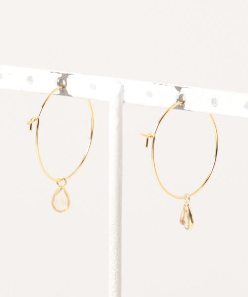 tone（トーン）の「【glou】宝石質シトリンのフープピアス（サージカルステンレス）（ピアス（両耳用）・レディース・ゴールド・FREE）」の2枚目の写真