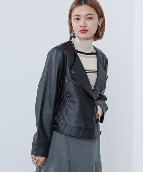 BEAMS HEART(ビームスハート)の「BEAMS HEART / ノーカラー フェイクレザー ブルゾン(ライダースジャケット・レディース・ブラック・SMALL/MEDIUM)」の7枚目の写真