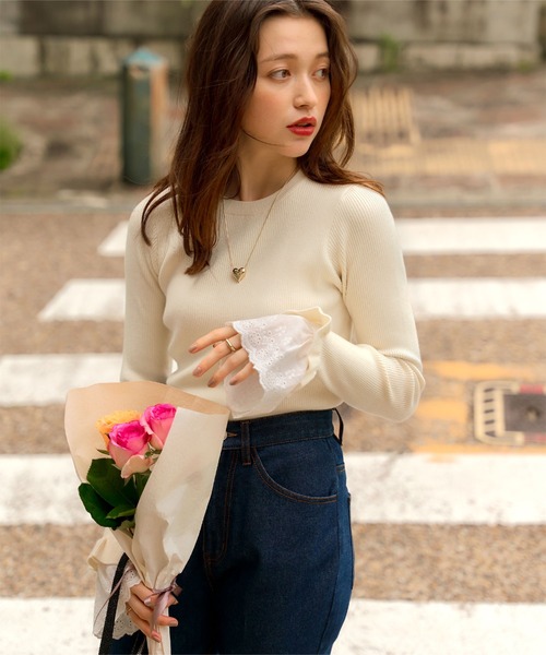 titivate(ティティベイト)の「クルーネック袖口レース2wayリブニット(ニット/セーター・レディース・アイボリー/ネイビー/ブラック・S/M)」の15枚目の写真