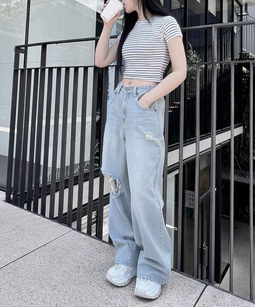 Figments（フィグメンツ）の「ボーダークロップドトップス（Tシャツ/カットソー・レディース・ブラック/ホワイト・FREE）」の14枚目の写真