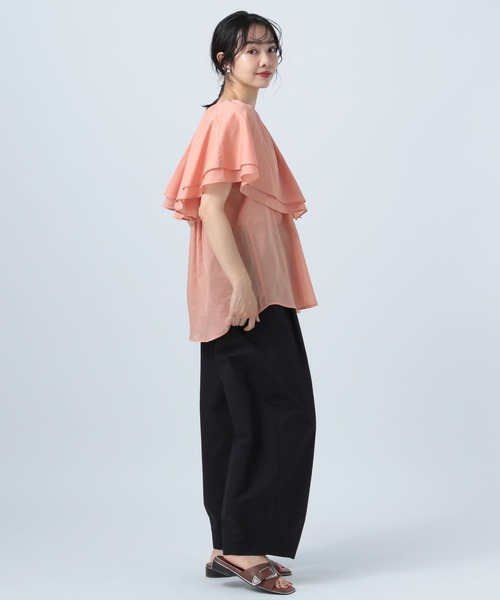 BAYFLOW(ベイフロー)の「Vネックラッフルフリルブラウス(シャツ/ブラウス・レディース・ピンク/ブラック/オフホワイト・FREE)」の13枚目の写真