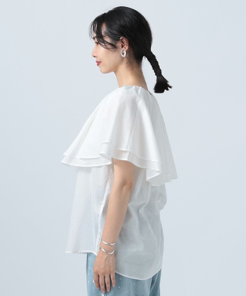 BAYFLOW(ベイフロー)の「Vネックラッフルフリルブラウス(シャツ/ブラウス・レディース・ピンク/ブラック/オフホワイト・FREE)」の20枚目の写真
