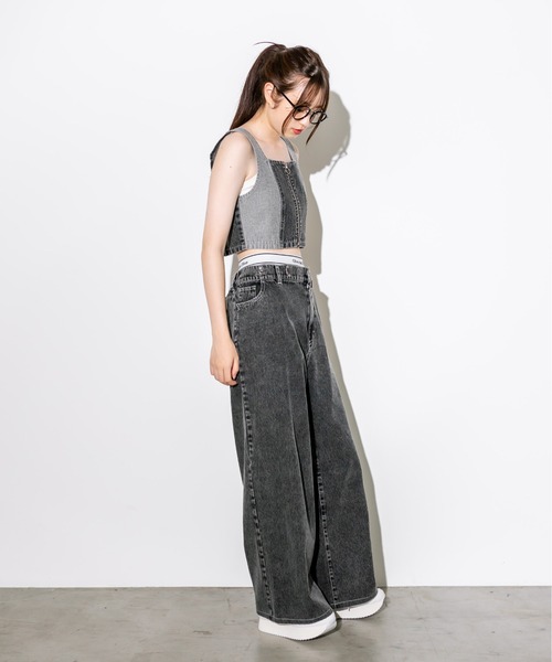 OLIVE des OLIVE（オリーブデオリーブ）の「パッチワークデニムビスチェ　1032040010（ベスト・レディース・サックスブルー/スミクロ・FREE）」の4枚目の写真