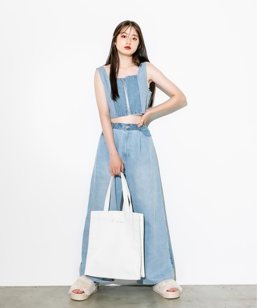 OLIVE des OLIVE（オリーブデオリーブ）の「パッチワークデニムビスチェ　1032040010（ベスト・レディース・サックスブルー/スミクロ・FREE）」の9枚目の写真