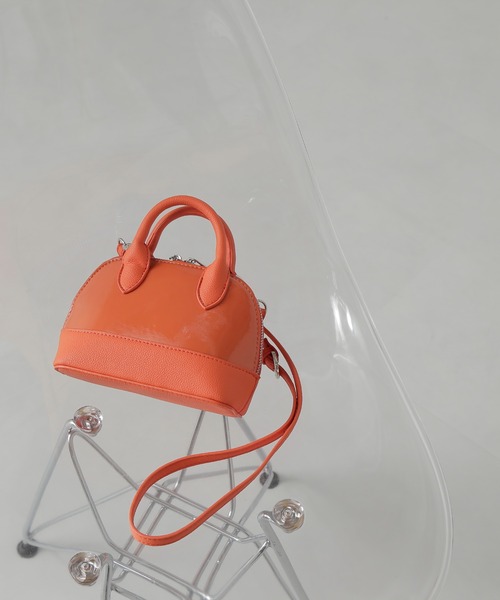 FREE'S MART(フリーズマート)の「切り替えカバーバッグ(ショルダーバッグ・レディース・ホワイト/ブラック/オレンジ・フリ-)」の3枚目の写真