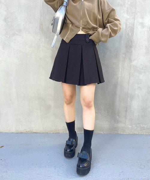 SPIGA（スピーガ）の「ﾍﾞﾙﾄ付ﾎﾞｯｸｽﾌﾟﾘｰﾂﾐﾆｽｶｰﾄ（スカート・レディース・キャメル/ブラック/グレー・MEDIUM/SMALL）」の10枚目の写真