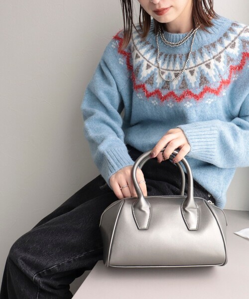 fredy emue(フレディエミュ)の「ショルダー付きフェイクレザーボストンバッグ(ボストンバッグ・レディース・ブラック/ダークブラウン/シルバー・FREE)」の13枚目の写真