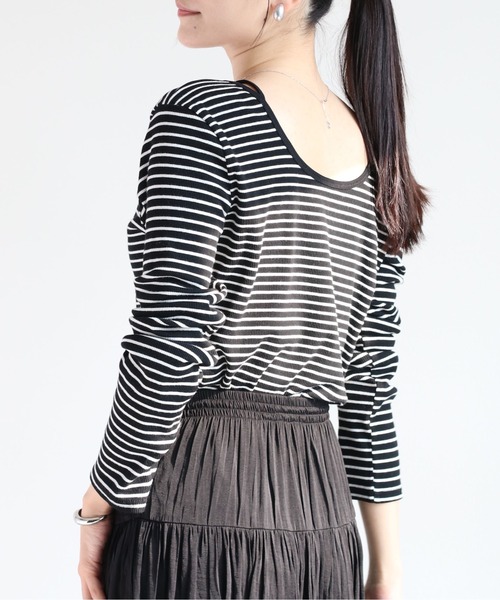 cepo（セポ）の「ネックストラップロンＴｅｅ 2WAY（Tシャツ/カットソー・レディース・オフホワイト/ブラック/ホワイト×ブラック/ブラック×ホワイト/キャメル・M）」の22枚目の写真