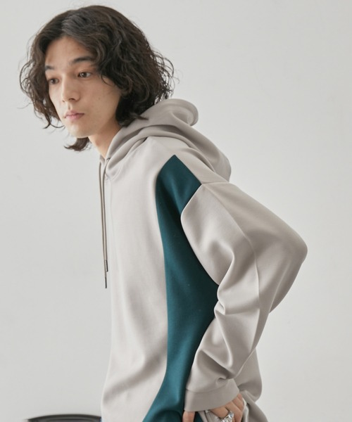 JUNRED(ジュンレッド)の「ブロッキングフェイクレイヤードプルパーカー(パーカー・メンズ・ベージュ系その他/グリーン/ホワイト・M/L/LL)」の9枚目の写真