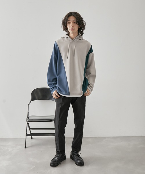 JUNRED(ジュンレッド)の「ブロッキングフェイクレイヤードプルパーカー(パーカー・メンズ・ベージュ系その他/グリーン/ホワイト・M/L/LL)」の12枚目の写真