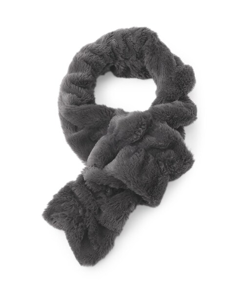 SHOO・LA・RUE（シューラルー）の「◆ウェーブフェイクファーマフラー（ストール/ショール・レディース・ピンク系/アイボリー/チャコールグレー/サックスブルー/ベージュ/ブラック・00）」の4枚目の写真