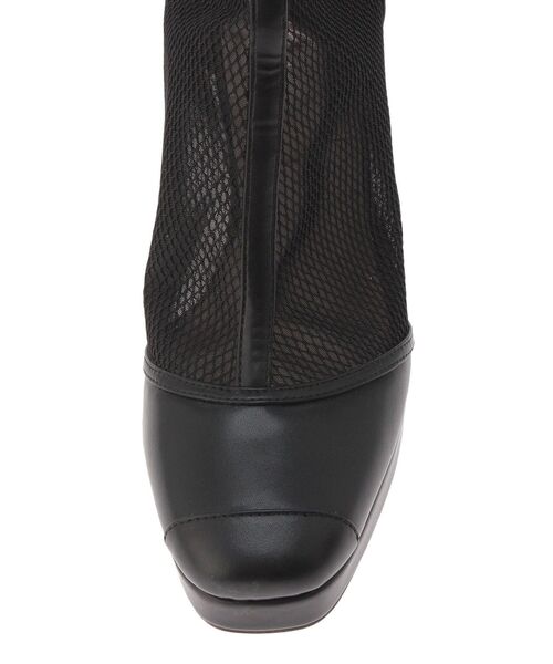 dazzlin（ダズリン）の「シアーショートブーツ（ブーツ・レディース・アイボリー/ブラック・MEDIUM/LARGE）」の11枚目の写真