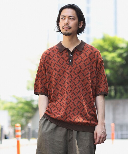 B:MING by BEAMS(ビーミングバイビームス)の「B:MING by BEAMS / 幾何学柄 ジャカード ニット ポロシャツ(ポロシャツ・メンズ・オレンジ/ホワイト系その他5・SMALL/X-LARGE/LARGE/MEDIUM)」の9枚目の写真