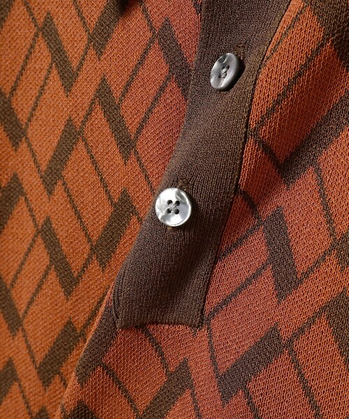 B:MING by BEAMS(ビーミングバイビームス)の「B:MING by BEAMS / 幾何学柄 ジャカード ニット ポロシャツ(ポロシャツ・メンズ・オレンジ/ホワイト系その他5・SMALL/X-LARGE/LARGE/MEDIUM)」の16枚目の写真