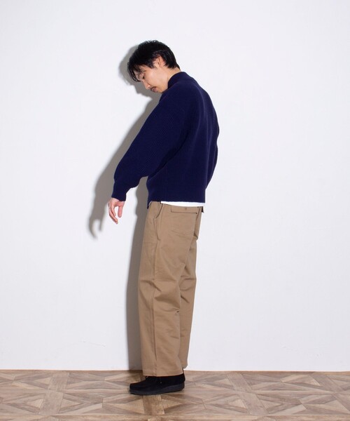 GLOSTER（グロスター）の「【ユニセックス】FR刺繍 ラムウール ワッフルZIPカーディガン（ニット/セーター・メンズ・ネイビー/グレー/キャメル・S/M/L）」の5枚目の写真