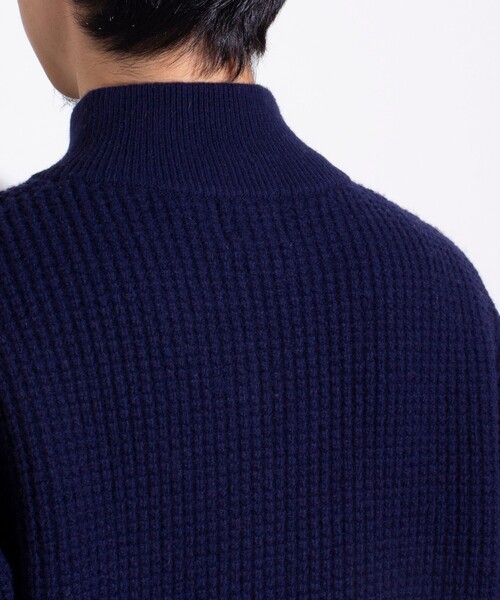 GLOSTER（グロスター）の「【ユニセックス】FR刺繍 ラムウール ワッフルZIPカーディガン（ニット/セーター・メンズ・ネイビー/グレー/キャメル・S/M/L）」の16枚目の写真